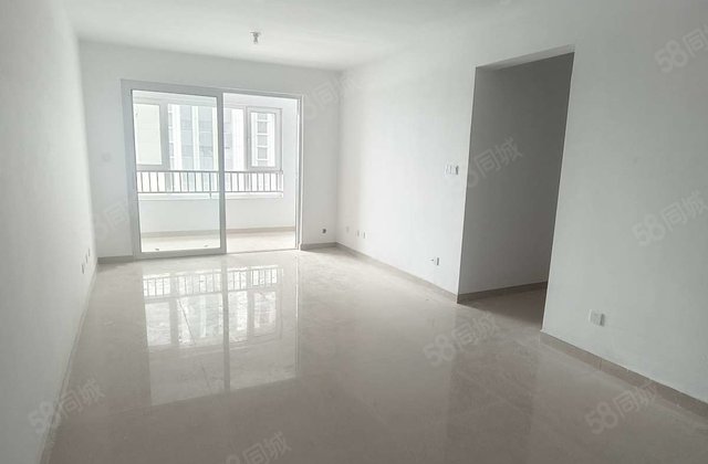 二中新房未住，122平带车位储藏室88万