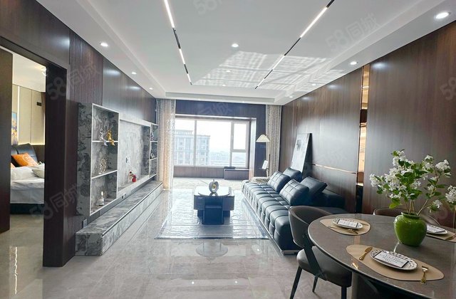 海唐罗马花园3室2厅127.86㎡128万二手房图片