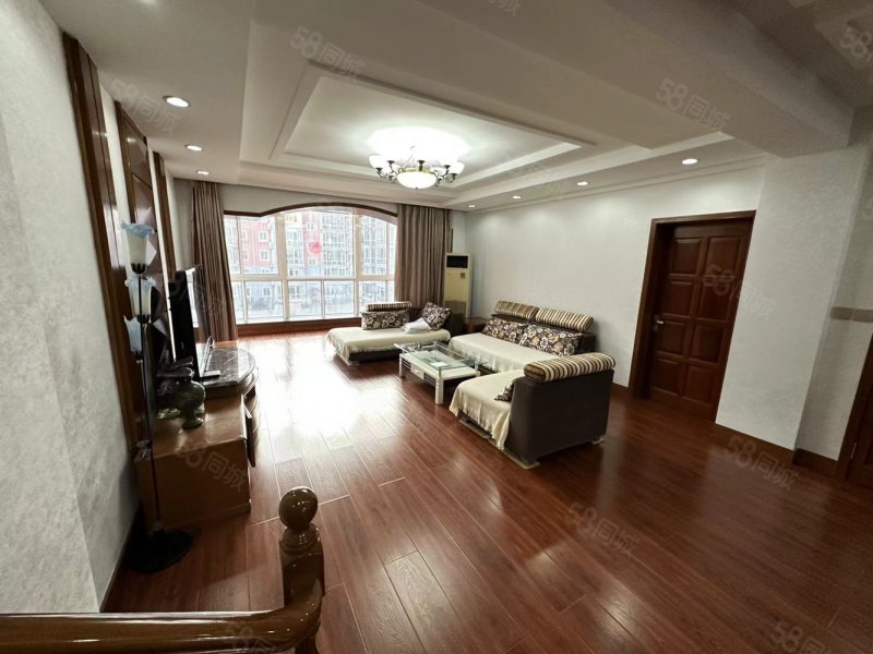 安泰花园福民19中步梯三楼三室两厅两卫大h加一户带错层