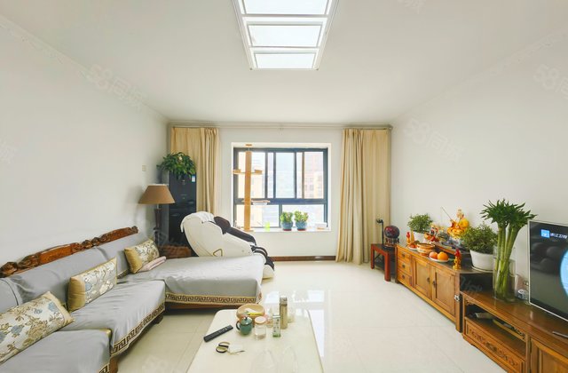 香滨桂府4室2厅170.37㎡145万二手房图片