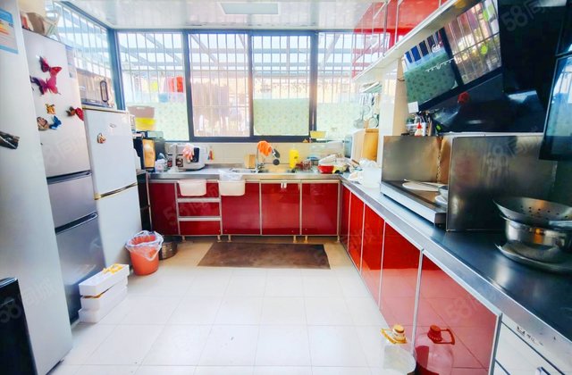 昆华苑浅山逸城5室4厅265㎡158万二手房图片