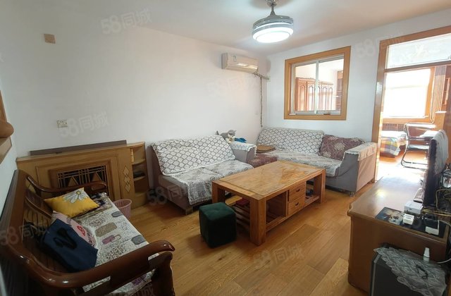 东昌中学！三中！亚大小区！三楼停车方便！公安局家属院！