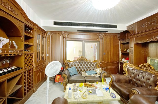 盈峰翠邸(别墅)4室3厅212.93㎡278万二手房图片