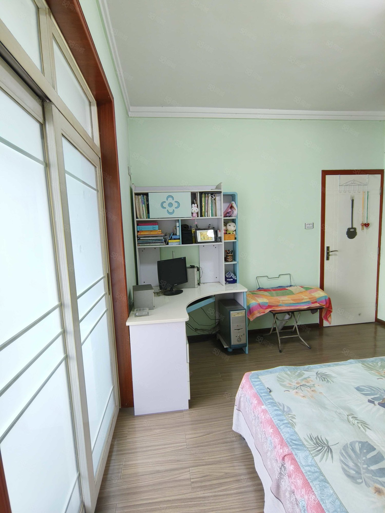 新西苑小区2室2厅1卫101㎡南北23.8万