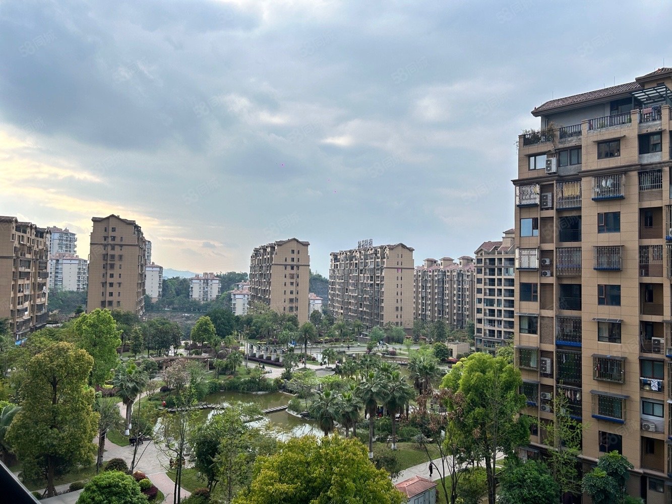 【10图】南岸花城精装大三房,视野开阔,拎包入住,万隆南岸花城-泸州58