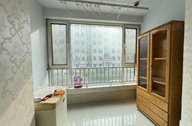 民泰龙凤苑B区(35-56号)3室2厅102.1㎡69.9万二手房图片