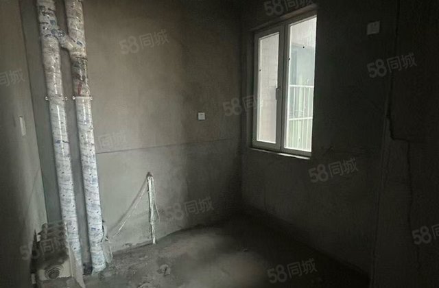 集荣丽景3室2厅116.28㎡70万二手房图片