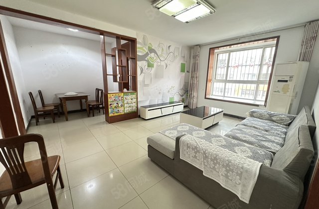 水晶城东区 三室朝南 中间好楼层 带地下室 房东急售