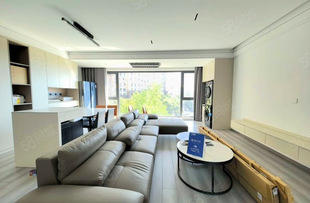 中铁诺德国礼3室2厅128.2㎡220万二手房图片