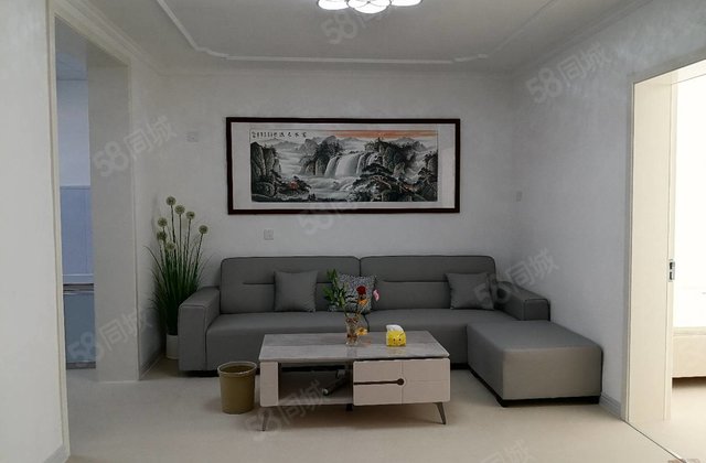 市中心 精装孝心一楼 带院子 独门独院 随时看房