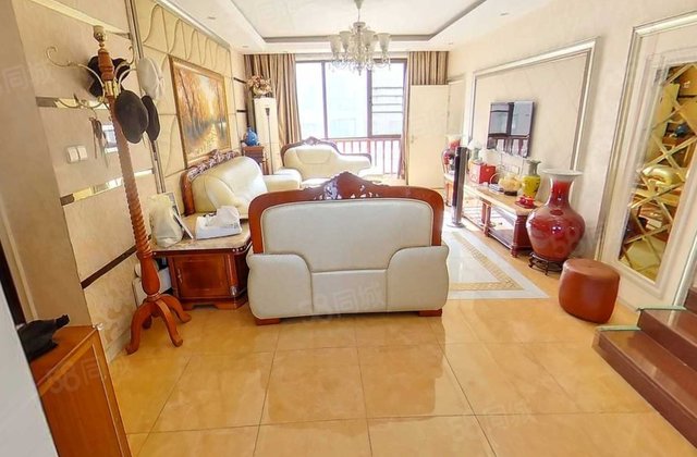 莱茵河畔4室2厅156㎡86万二手房图片