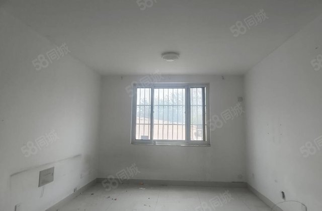 房，步梯二楼，阳光里程，免大税，带车库