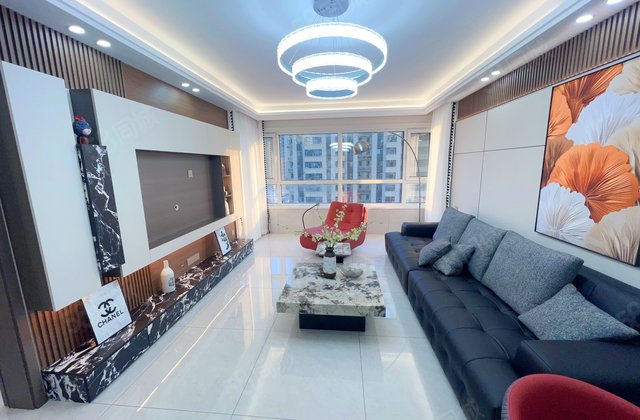 中铁城3室2厅104.44㎡65万二手房图片