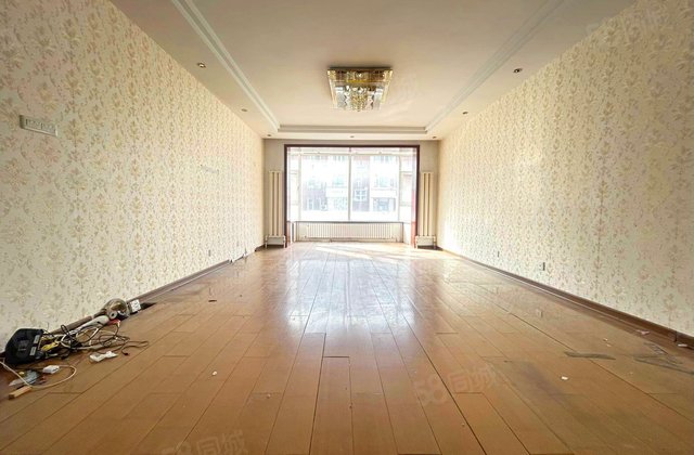 钻石城2室2厅114.29㎡56万二手房图片