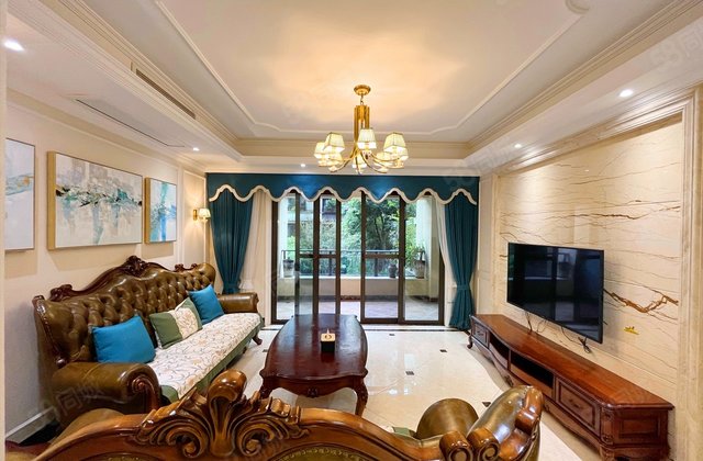 约克郡壹號湖畔4室2厅164㎡388万二手房图片