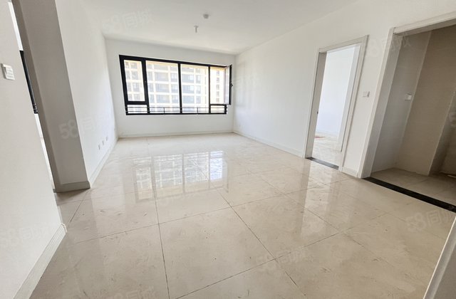 急售 免大税 开发区东昌东 百合新城一梯一户 三叶草户型