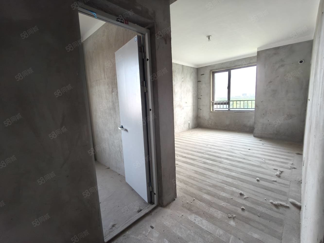 逍遥绿苑3室2厅2卫128㎡南北55.8万