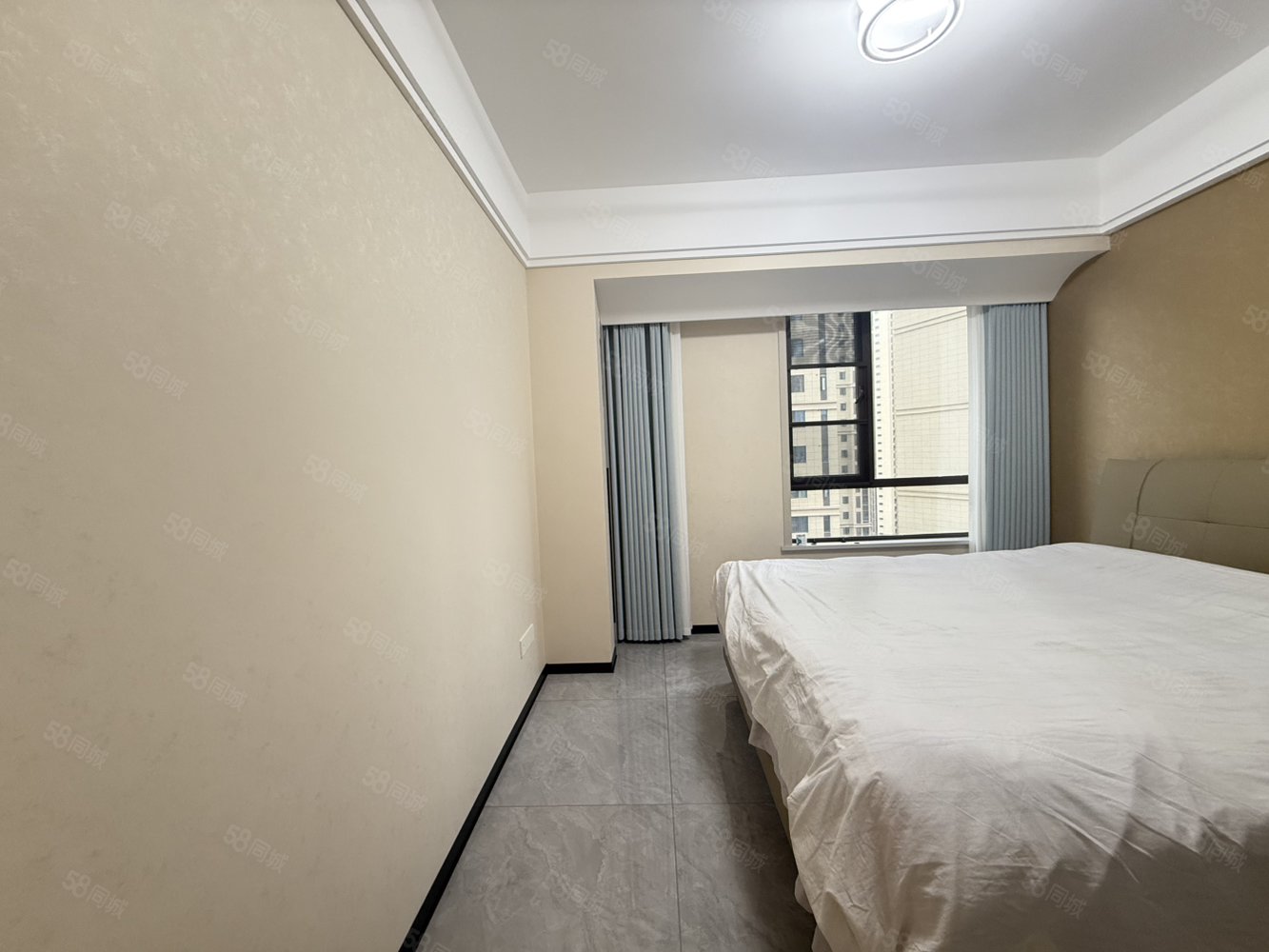 汉成时代3室2厅2卫115㎡南北79.8万