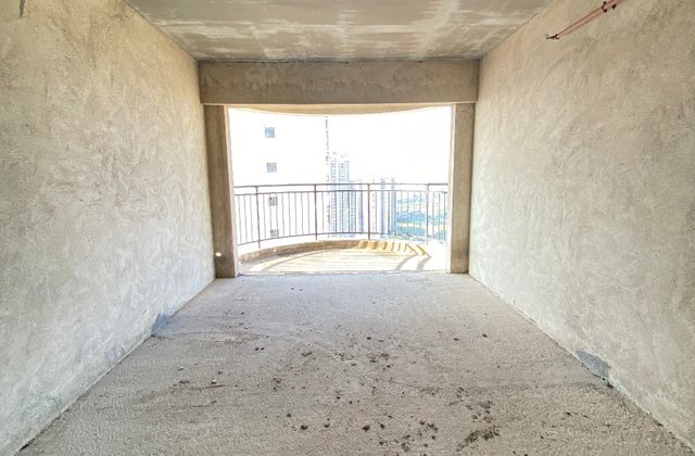 裕达金碧天誉4室2厅133.34㎡44.8万二手房图片