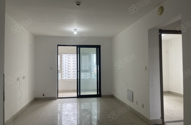 江南里送车位地下室可按揭诚信出售