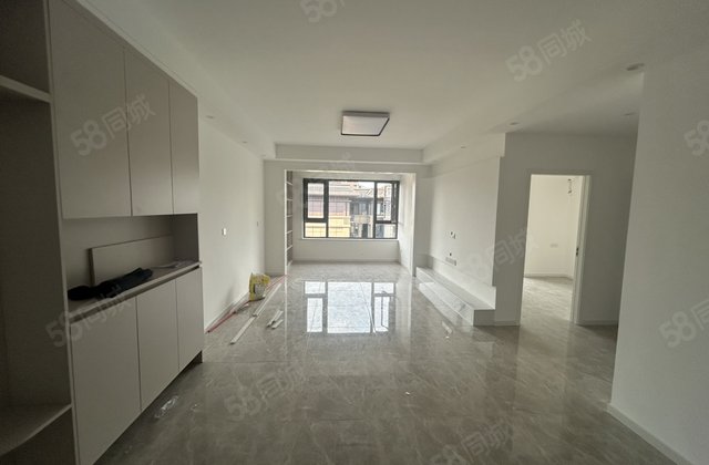 江山原筑3室2厅106㎡65万二手房图片