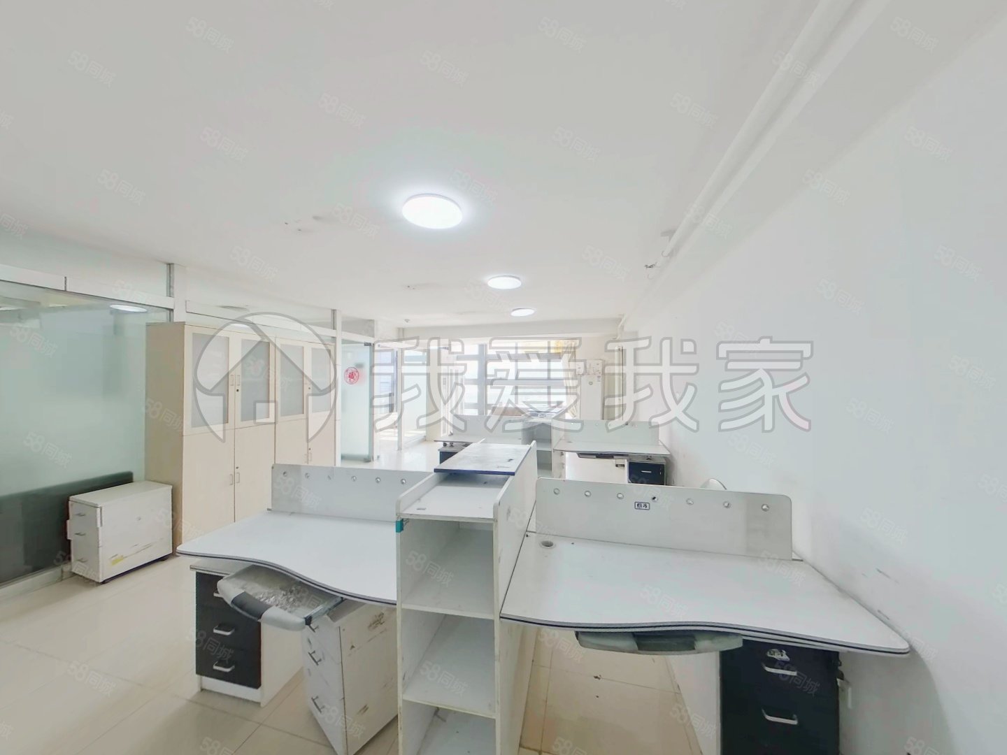 華杰大廈3室1廳0衛(wèi)128.14㎡西南498萬