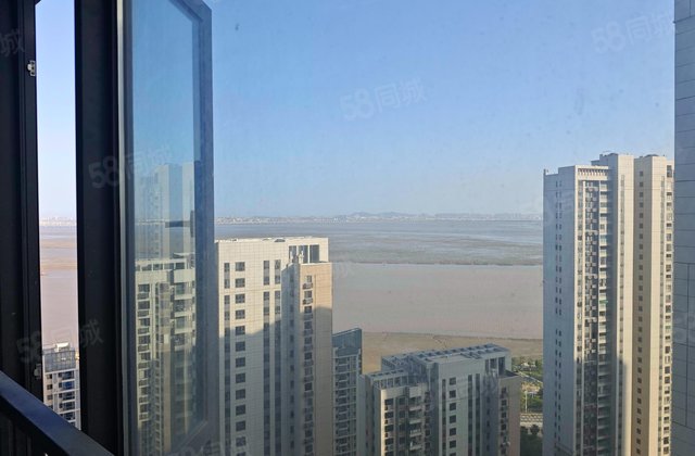 东海湾门第(二期)3室2厅107㎡130万二手房图片
