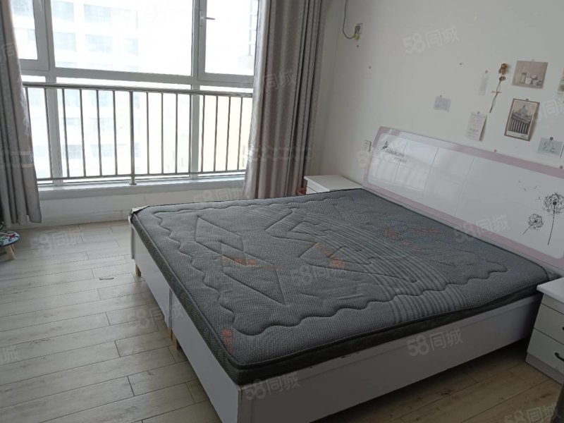 宇龙广场1室0厅1卫33㎡南北16万