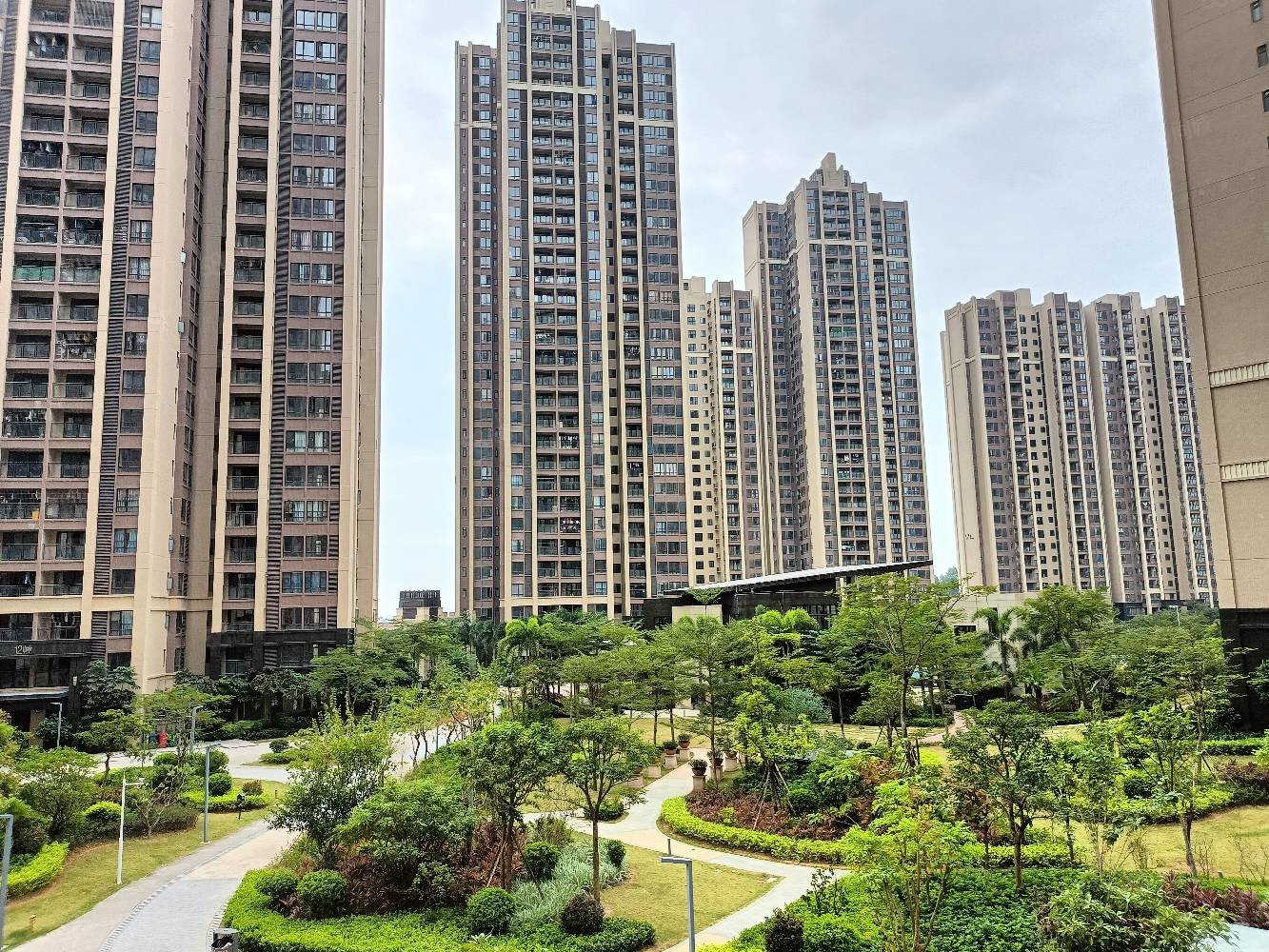 申蓝宝邸3房2厅70万 户型方正 南向 月供低,申蓝宝邸(一期)-湛江58