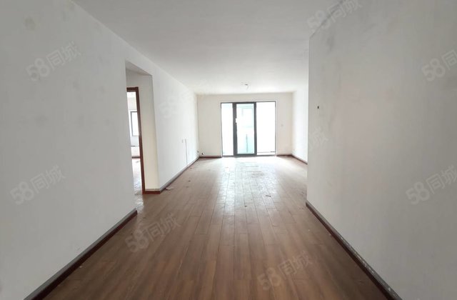 急售 水岸花语 三室两厅双卫 送车位储 南北通透 随时看房