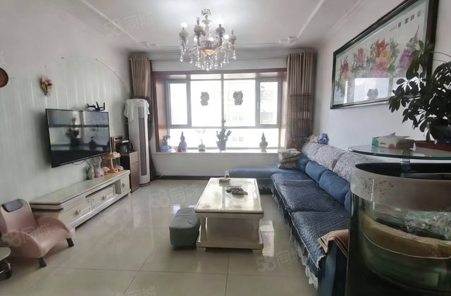 金柱绿城！新出精装3室2厅2卫！电梯洋房，总层低！