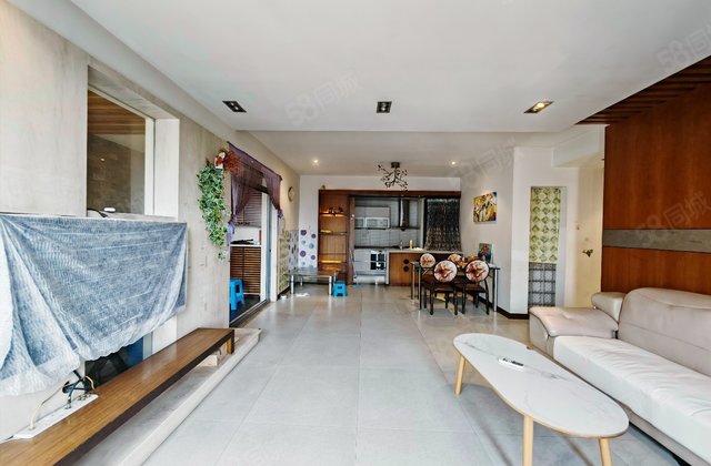 龙湖水晶郦城静苑4室2厅145㎡155万二手房图片