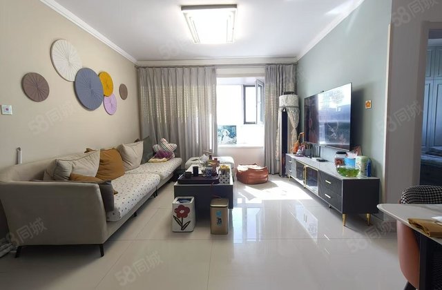 急售！文轩 外国语 羡林苑 精装三室两卫