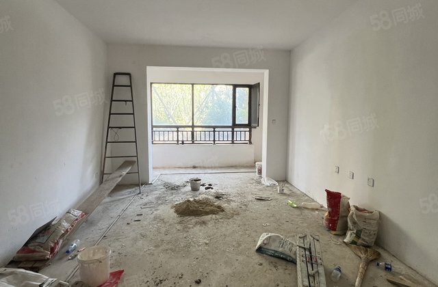 龙悦华府3室2厅143㎡108万二手房图片