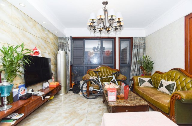 森林海3室2厅90.13㎡170万二手房图片