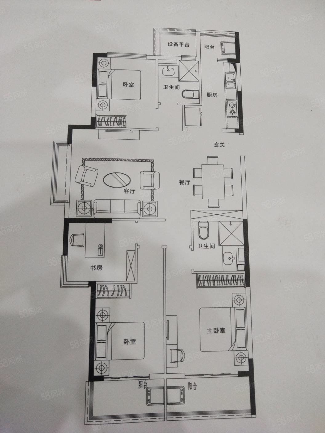海月清风3室2厅2卫137㎡南北198万