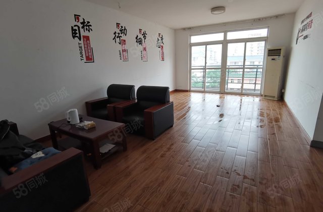 育才大厦4室1厅138.7㎡102万二手房图片