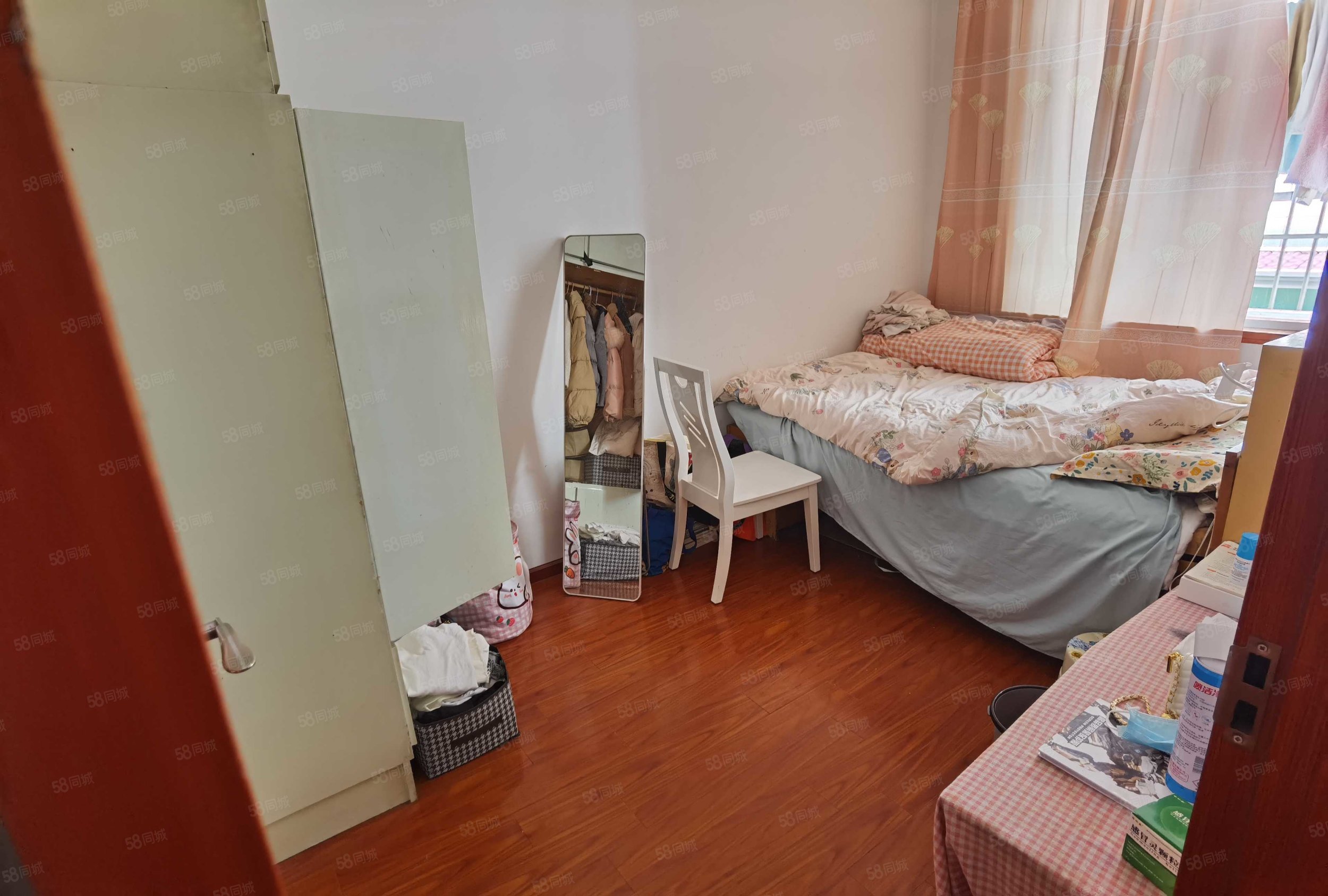 州民政局集资楼3室2厅1卫112㎡南70万