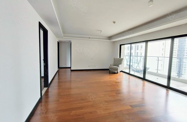 万科翡翠公园4室2厅123㎡209万二手房图片