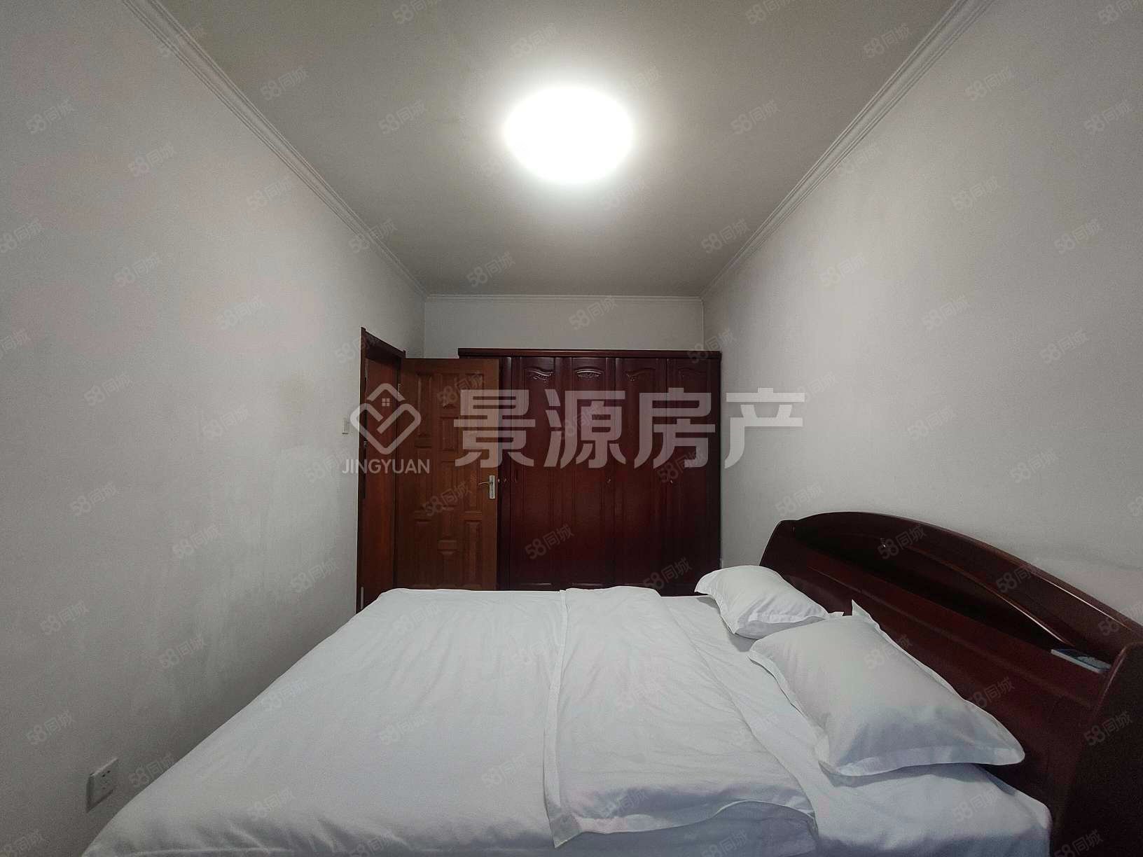 平安小區(qū)(香河)3室2廳1衛(wèi)116.08㎡南北32萬