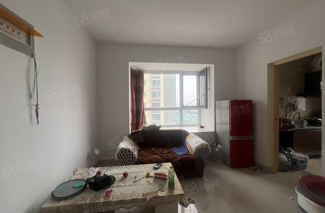 文轩  神器 电梯地暖小两室 边户 有证可按揭