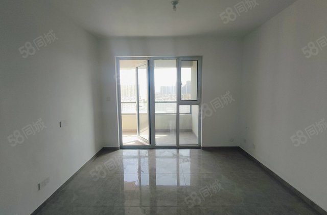 新房未住！婚房必选！星光时代美境四室两卫带储可按揭！云麓九里