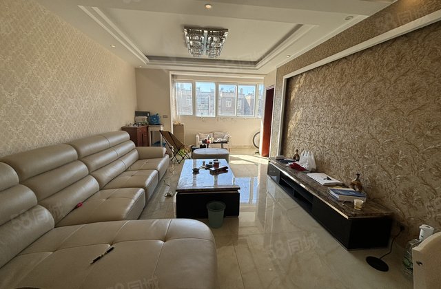 靖和园3室2厅118㎡55万二手房图片