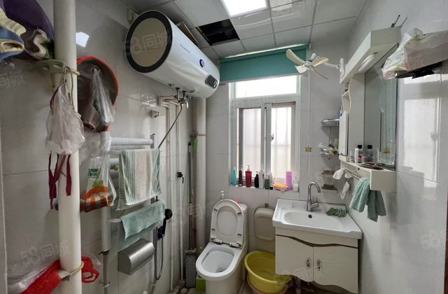 东昌总，好楼层东边户，69.9万，证满两年，送储藏室