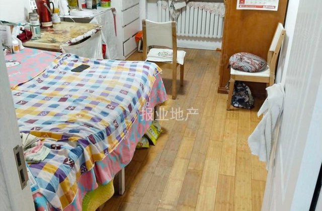 和兴头道街小区(和兴头道街38号-72号(双号),振兴街24号)2室1厅60㎡86万二手房图片