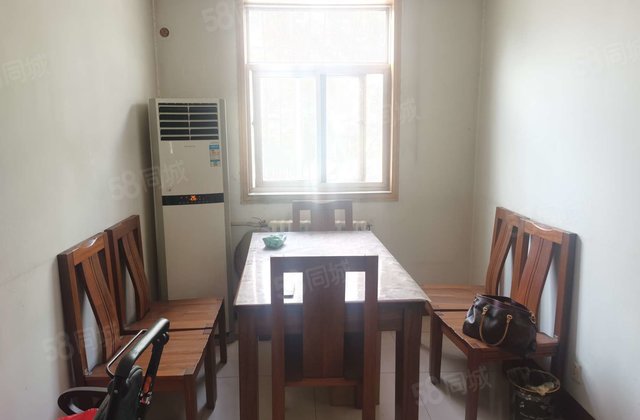 文轩 多层孝心一楼 两室可改三室 免大税 看房方便