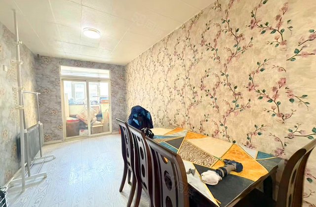 百菊小区2室1厅80㎡33万二手房图片