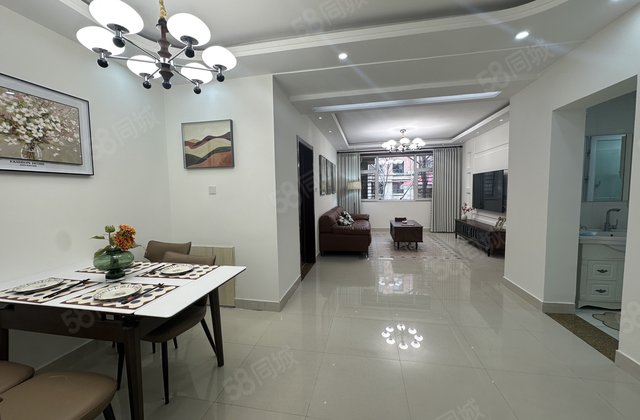 新城邦好楼层在地上大车库位置好，看房方便水岸新城