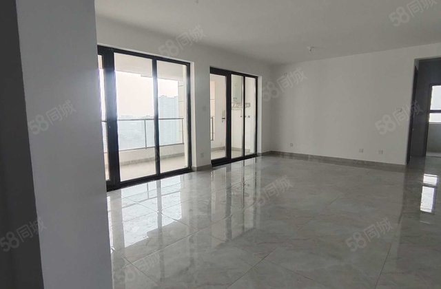 荣盛江山印 南北通透 次新房 带电梯 交通便捷 双卫