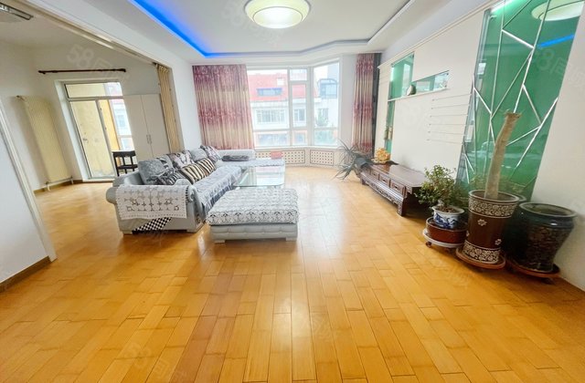 万科城市花园4室3厅189㎡149.8万二手房图片